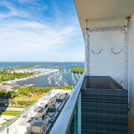 City View Balcony Steps From Restaurants, Peacock Park & Marina Miami Extérieur photo