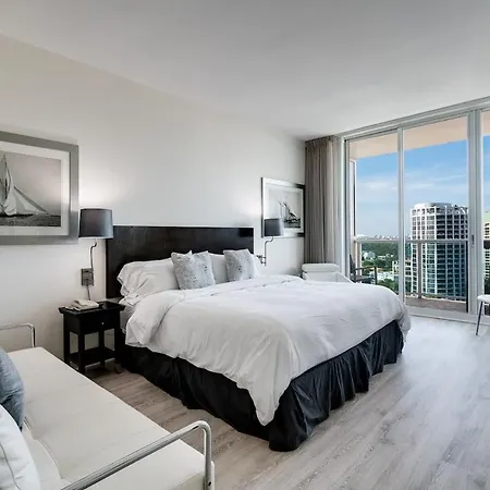 City View Balcony Steps From Restaurants, Peacock Park & Marina Miami Extérieur photo